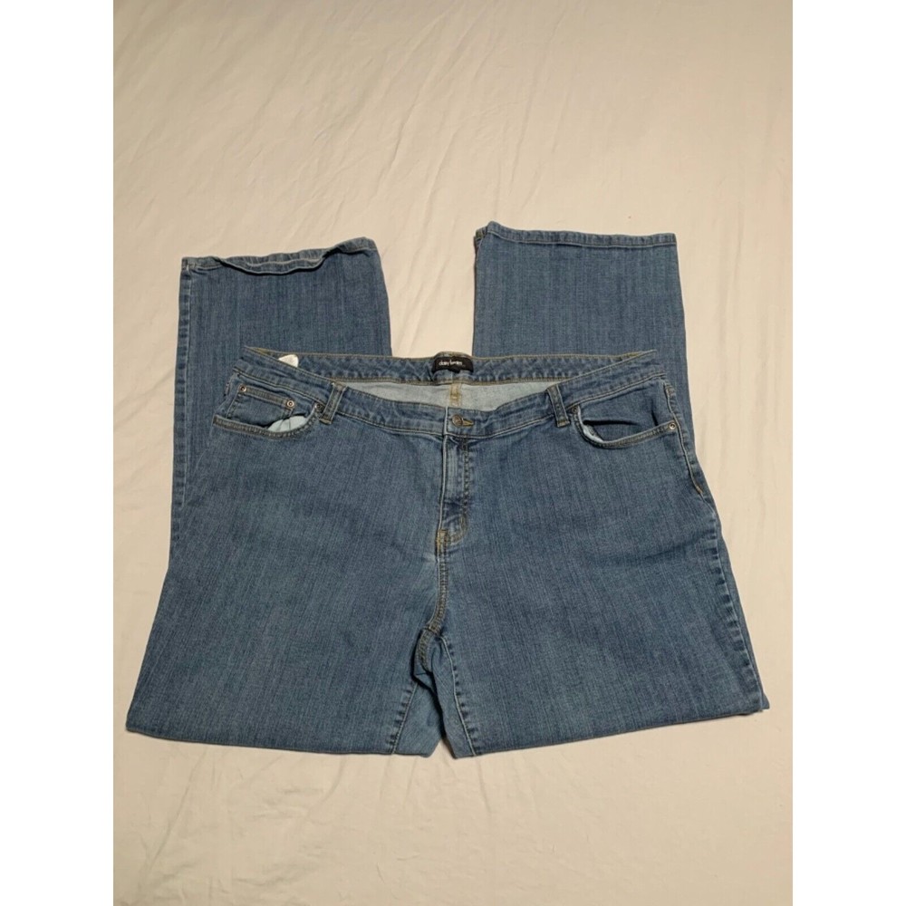 Daisy Fuentes Blue Straight Leg Jeans 22W